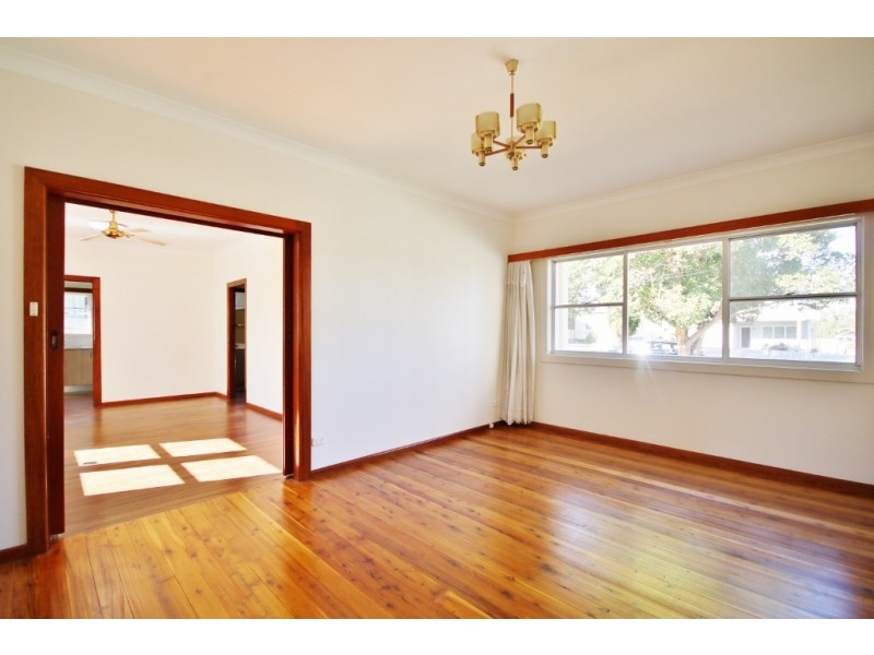 8 Halcyon Avenue, Padstow NSW 2211