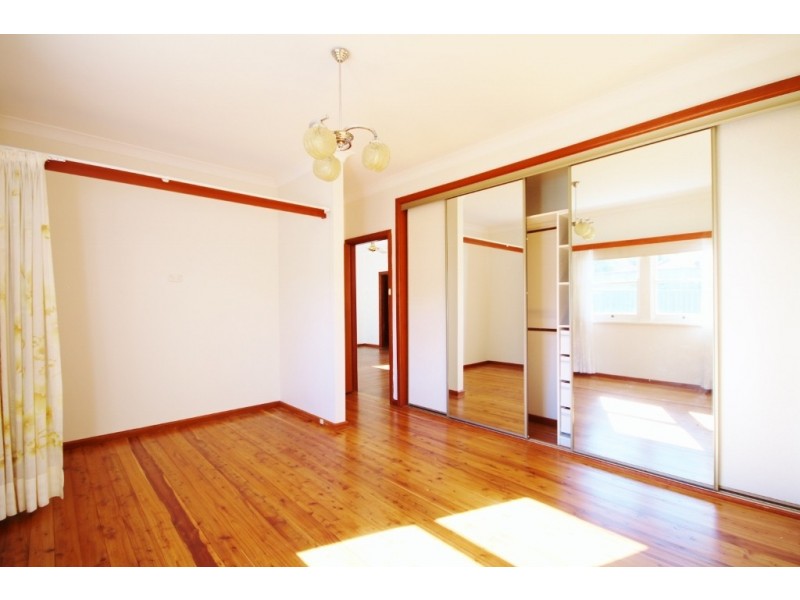 8 Halcyon Avenue, Padstow NSW 2211