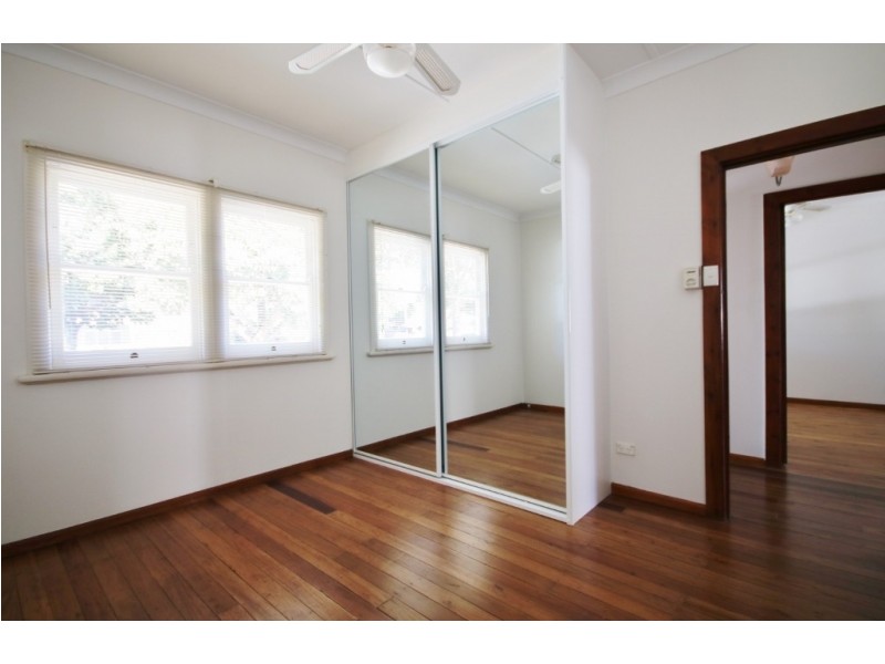 8 Halcyon Avenue, Padstow NSW 2211