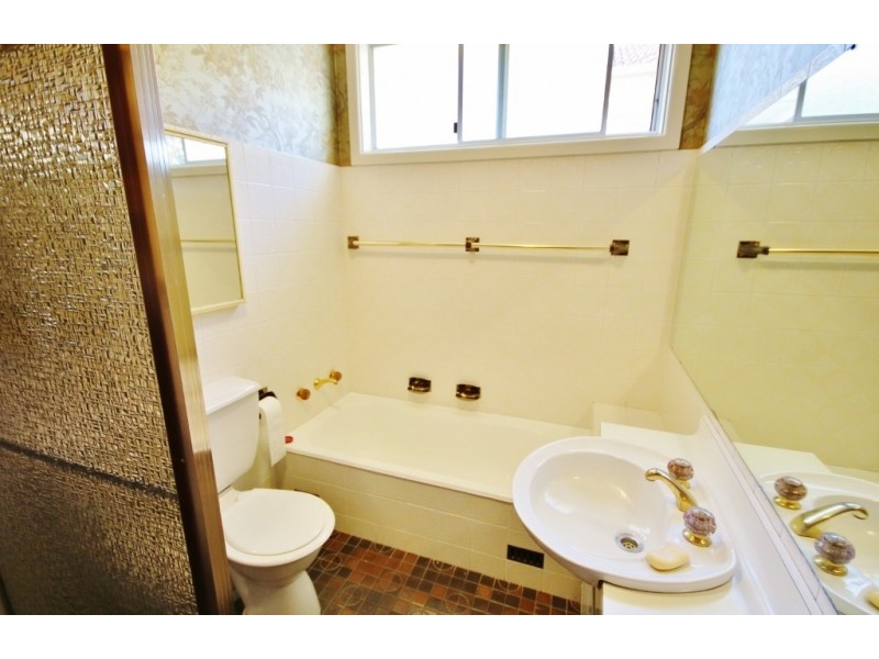 8 Halcyon Avenue, Padstow NSW 2211