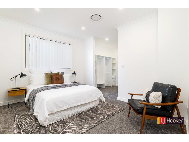 2/65 Ramsay Road, Picnic Point NSW 2213