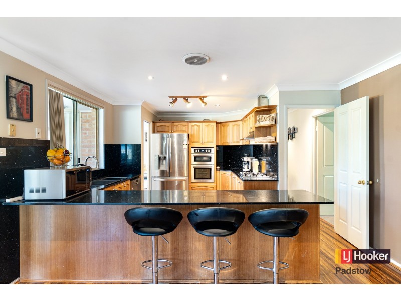 10A Wolaroi Crescent, Revesby NSW 2212