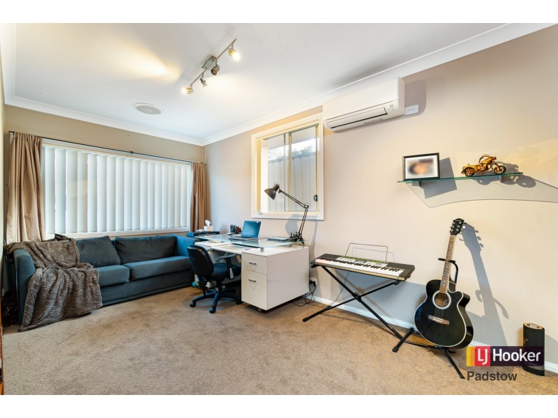 10A Wolaroi Crescent, Revesby NSW 2212