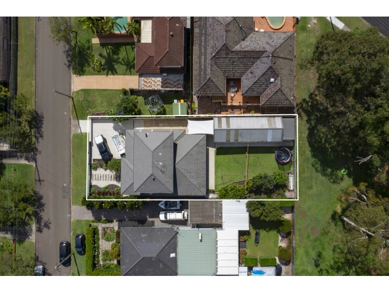 1 Sewell Avenue, Padstow Heights NSW 2211