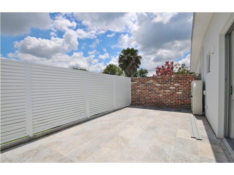 4 Gwandalan Road, Padstow NSW 2211