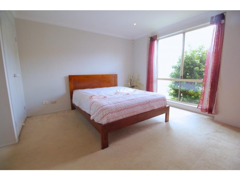 41 Wainewright Avenue, West Hoxton NSW 2171