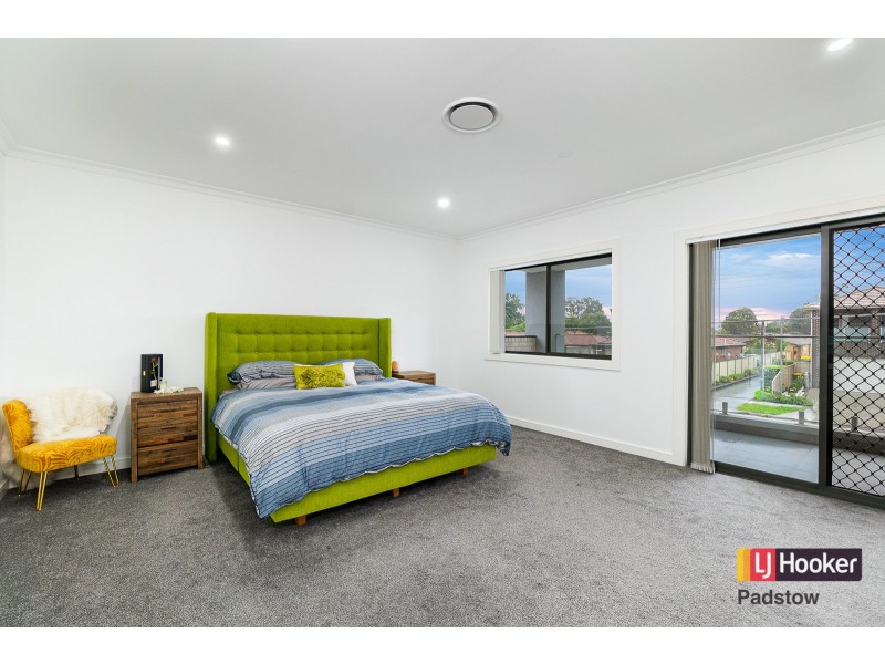 3/65 Ramsay Road, Picnic Point NSW 2213