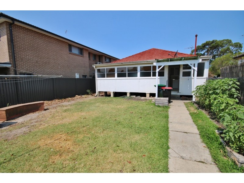 102 Hydrae Street, Revesby NSW 2212