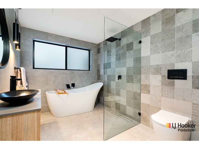 1A Hendy Avenue, Panania NSW 2213