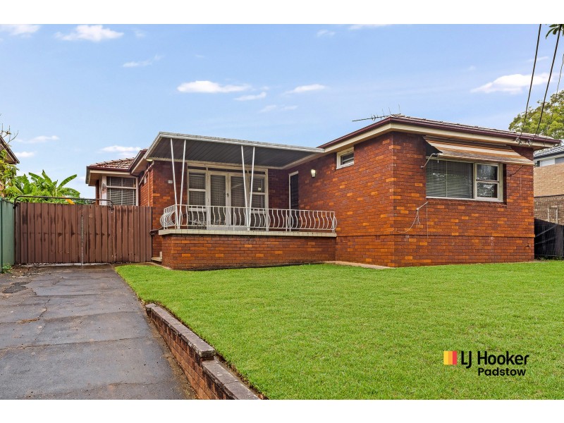 21 Woodburn Avenue, Panania NSW 2213