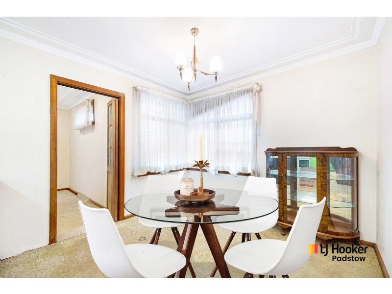 21 Woodburn Avenue, Panania NSW 2213