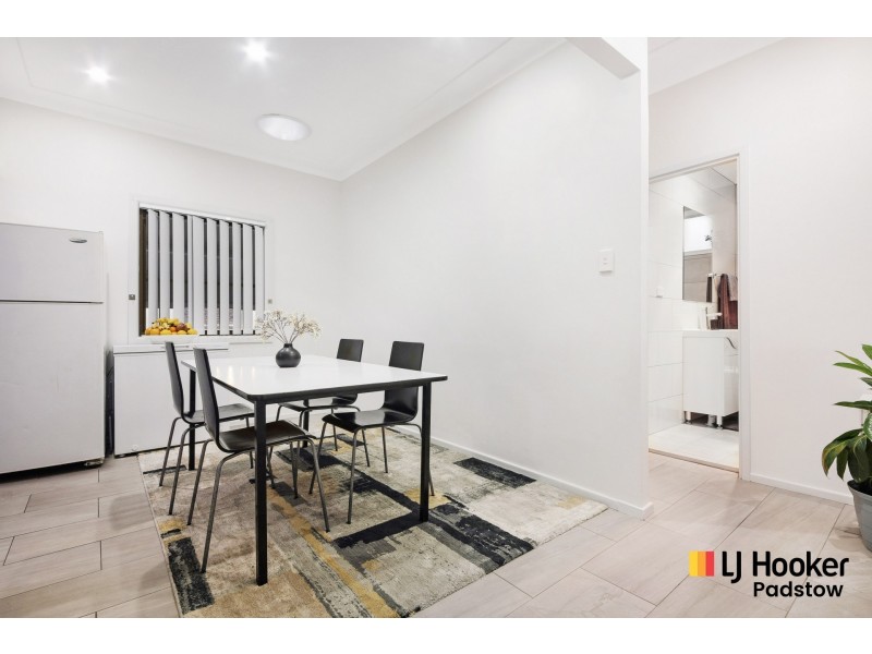 2 Hazelglen Avenue, Panania NSW 2213