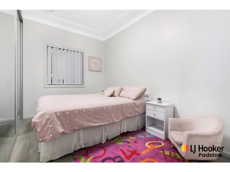 2 Hazelglen Avenue, Panania NSW 2213