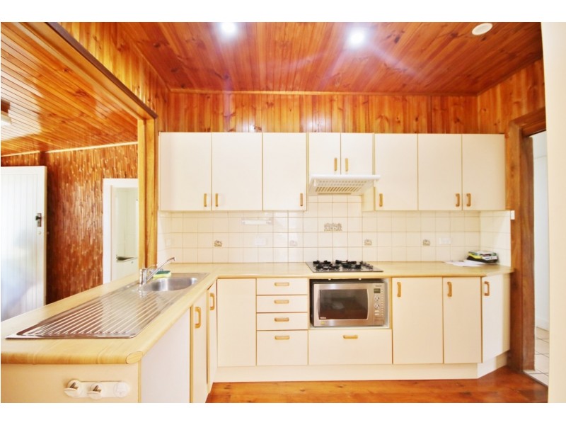 111 Howard Road, Padstow NSW 2211
