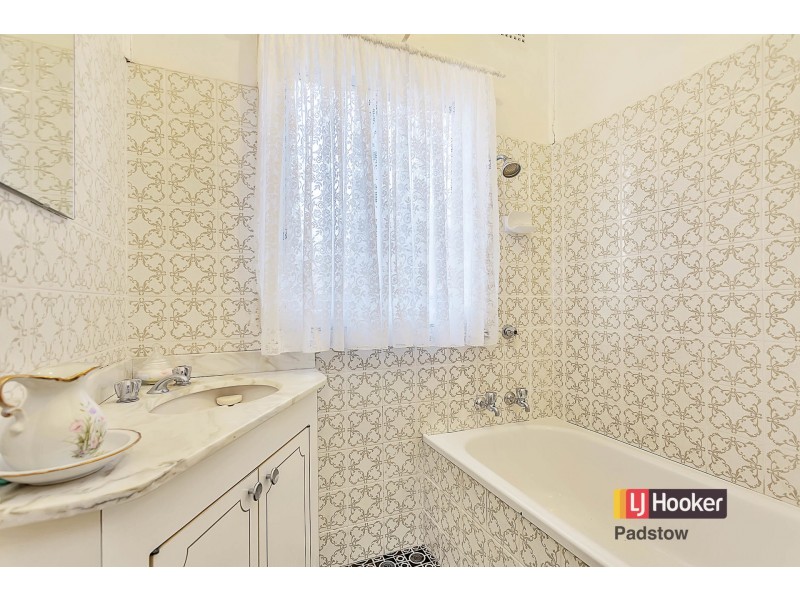 26 Dowding Street, Panania NSW 2213