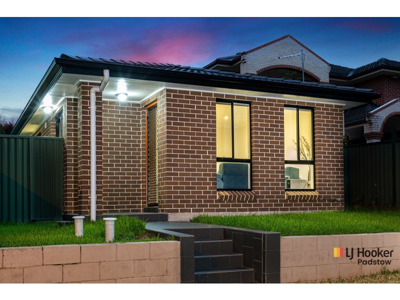 17A Woodburn Avenue, Panania NSW 2213