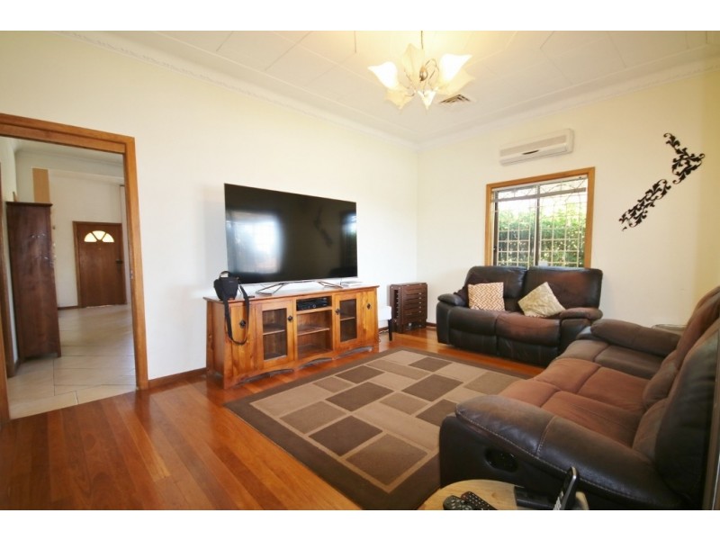 35 Beaconsfield Street, Revesby NSW 2212