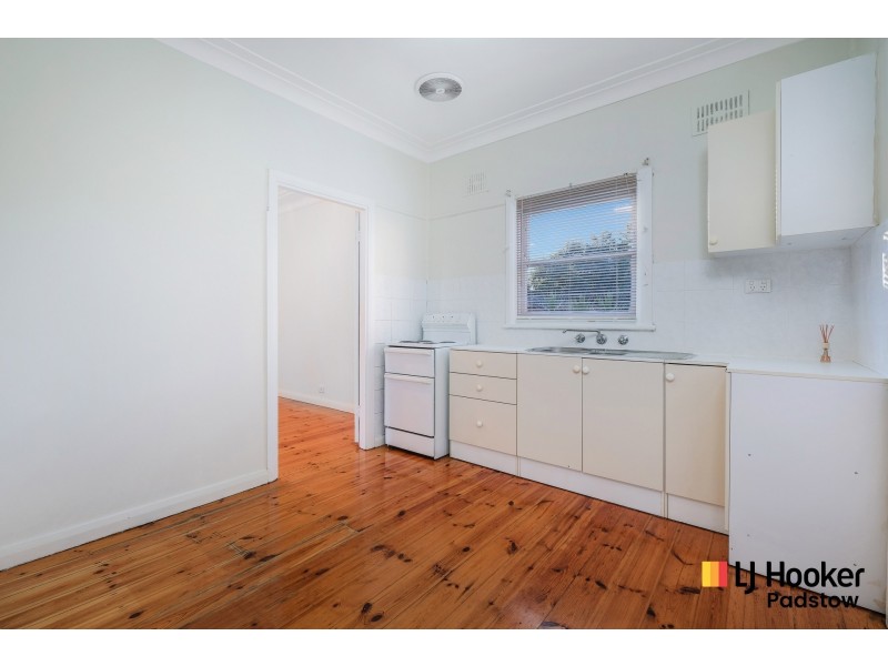 42 Glenview Avenue, Revesby NSW 2212