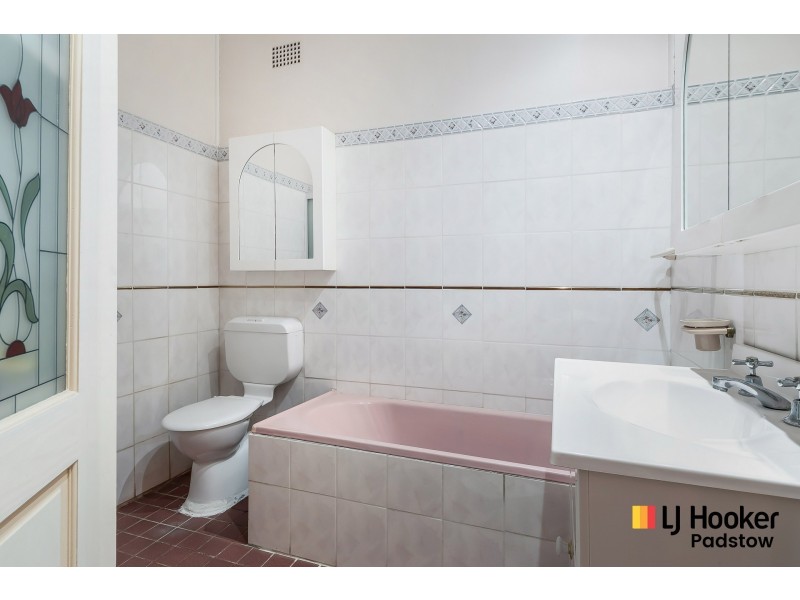 16 Langdale Avenue, Revesby NSW 2212