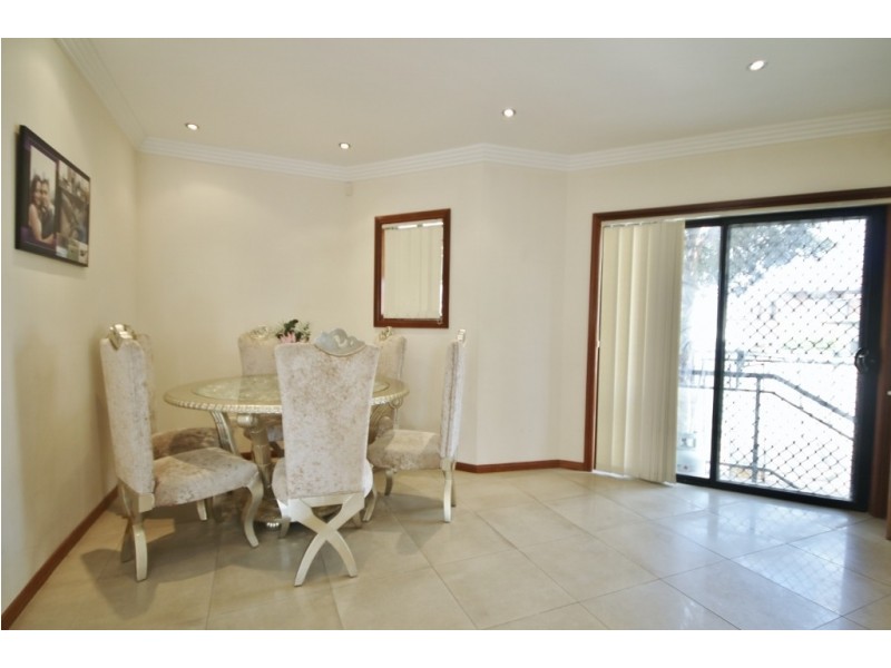 8 Baddeley Street, Padstow NSW 2211