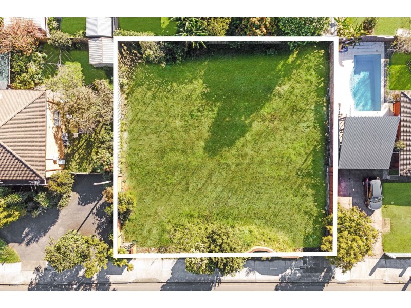 221-223 Newbridge Road, Chipping Norton NSW 2170