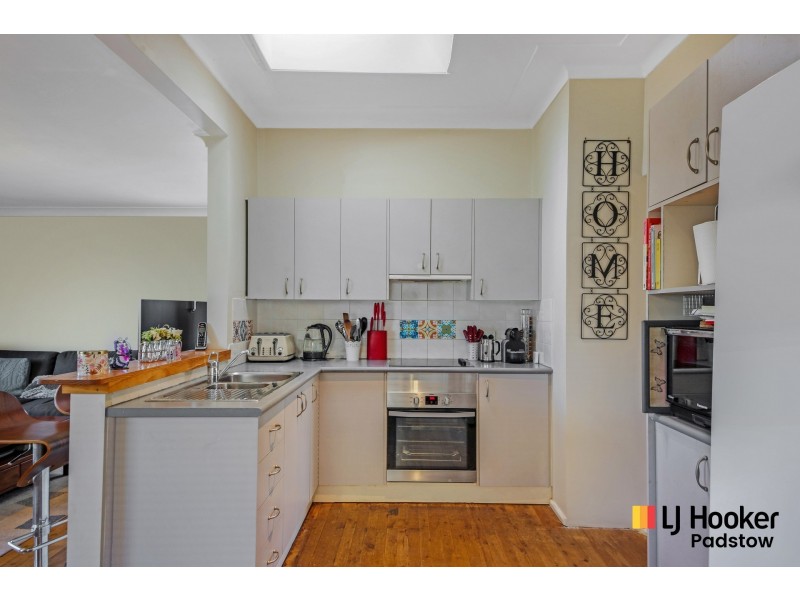 10 Wyalong Street, Panania NSW 2213