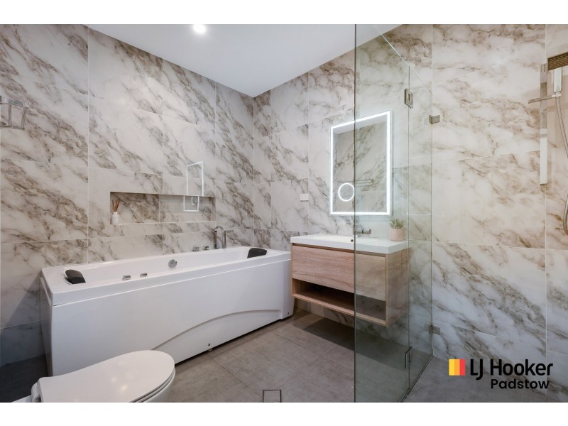 1 Dowding Street, Panania NSW 2213