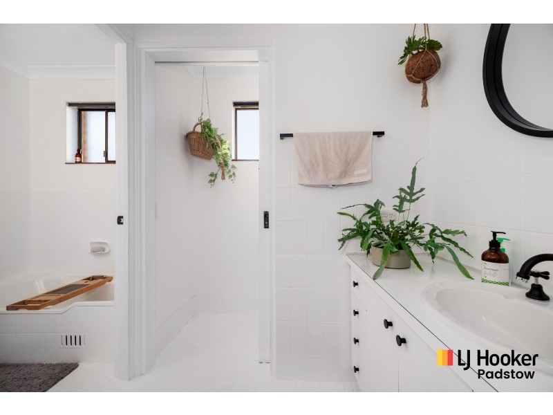 10 Clair Crescent, Padstow Heights NSW 2211