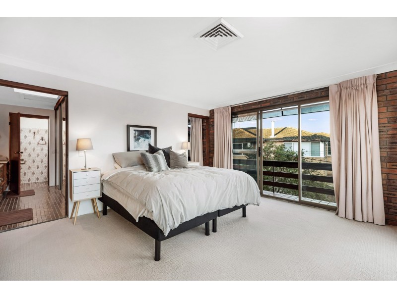 10 Clair Crescent, Padstow Heights NSW 2211