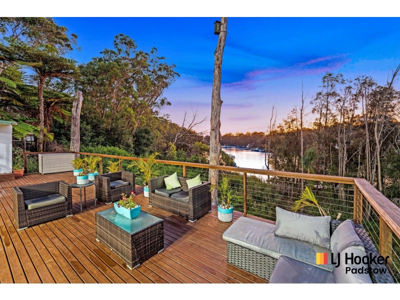 806a Henry Lawson Drive, Picnic Point NSW 2213