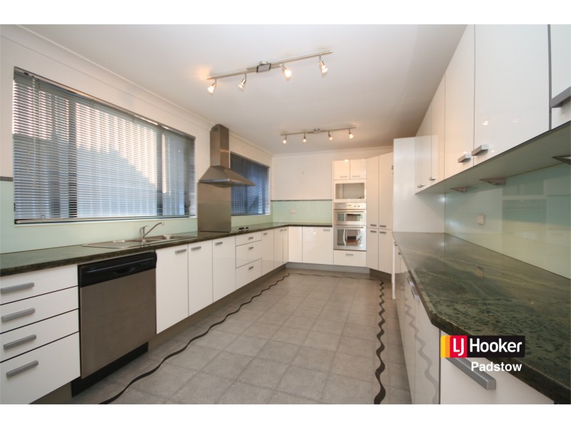 16 Villiers Road, Padstow Heights NSW 2211