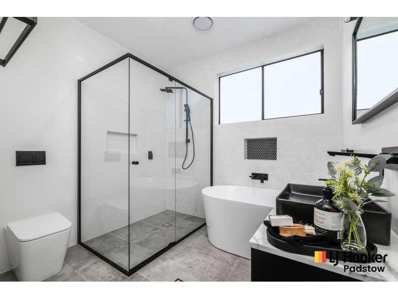 143a Howard Road, Padstow NSW 2211