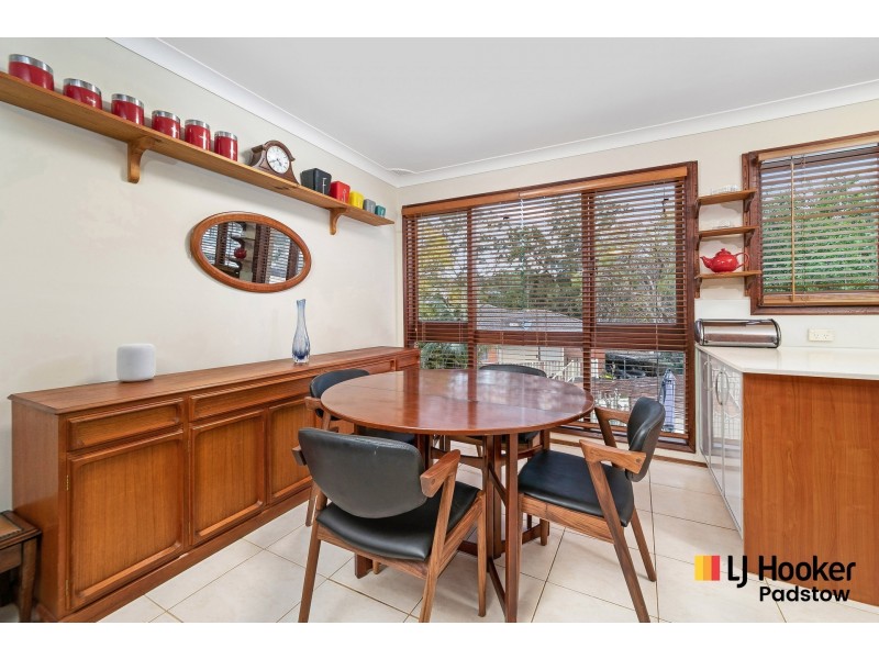 9 Samoa Avenue, Picnic Point NSW 2213