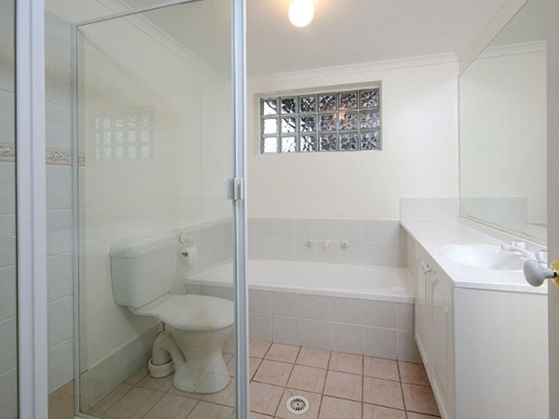 4/27 Bluegum Way, Menai NSW 2234