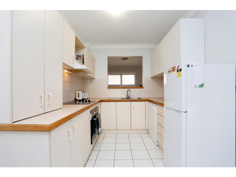 4/27 Bluegum Way, Menai NSW 2234