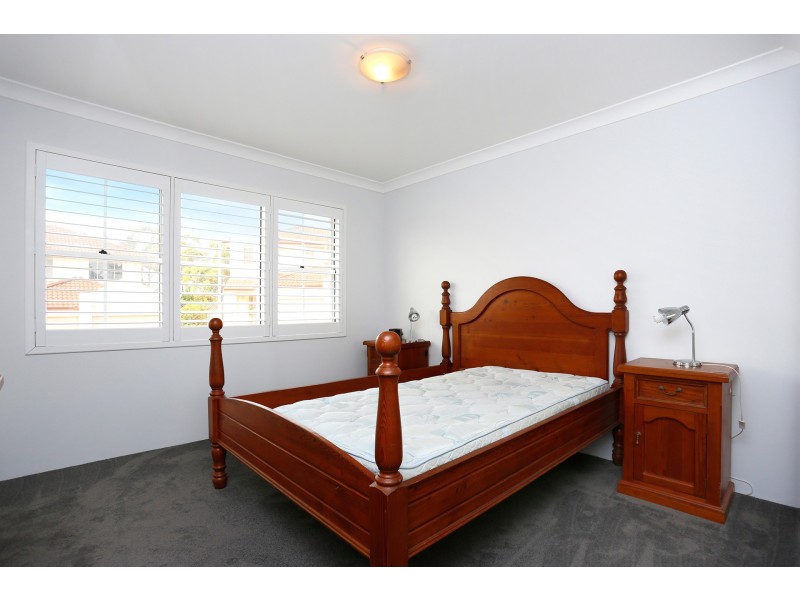 4/27 Bluegum Way, Menai NSW 2234