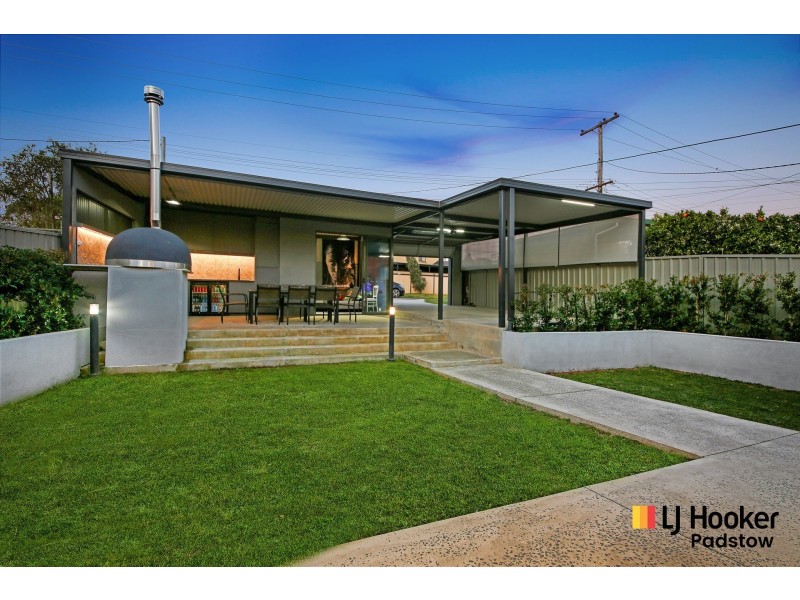 765 Henry Lawson Drive, Picnic Point NSW 2213