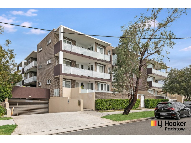 10/13-17 Peake Parade, Peakhurst NSW 2210