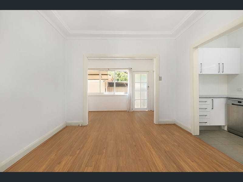 1/54 Selems Parade, Revesby NSW 2212