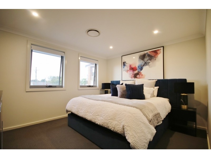 19 Wyalong Street, Panania NSW 2213