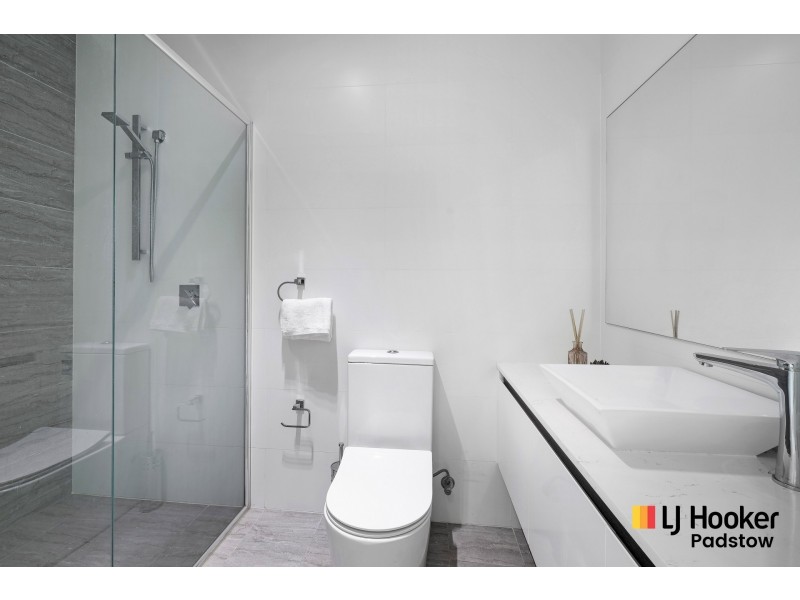 10A Hendy Avenue, Panania NSW 2213