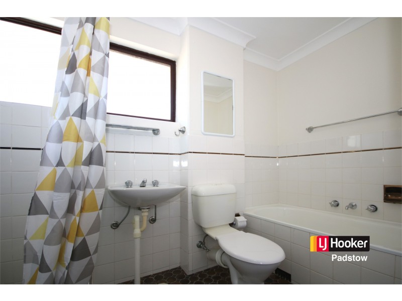 13/26 Kingsclare Street, Leumeah NSW 2560