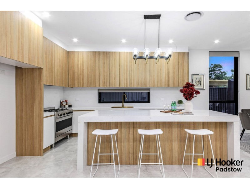 15 Creswell Street, Revesby NSW 2212