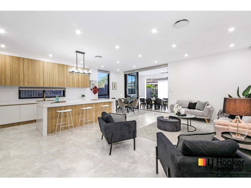 15 Creswell Street, Revesby NSW 2212