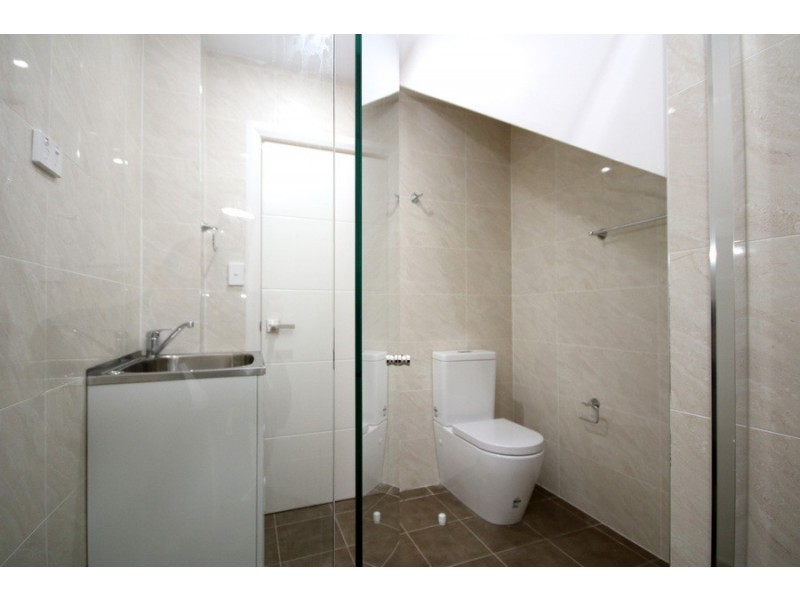 10 Nichols Avenue, Revesby NSW 2212