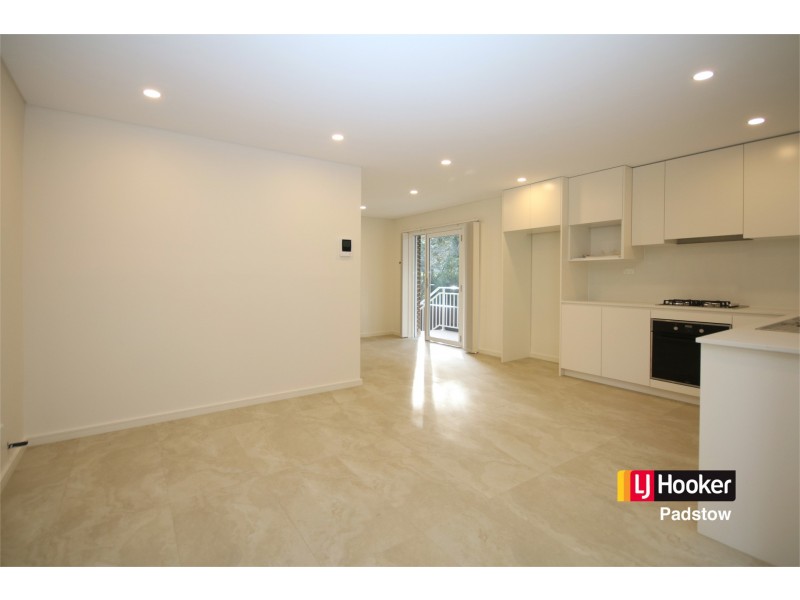 1/95 Centaur Street, Revesby NSW 2212