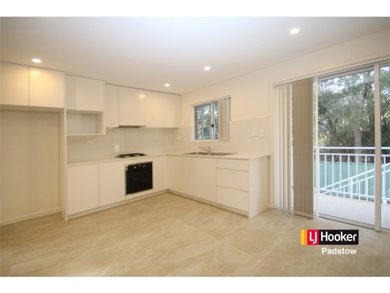 1/95 Centaur Street, Revesby NSW 2212