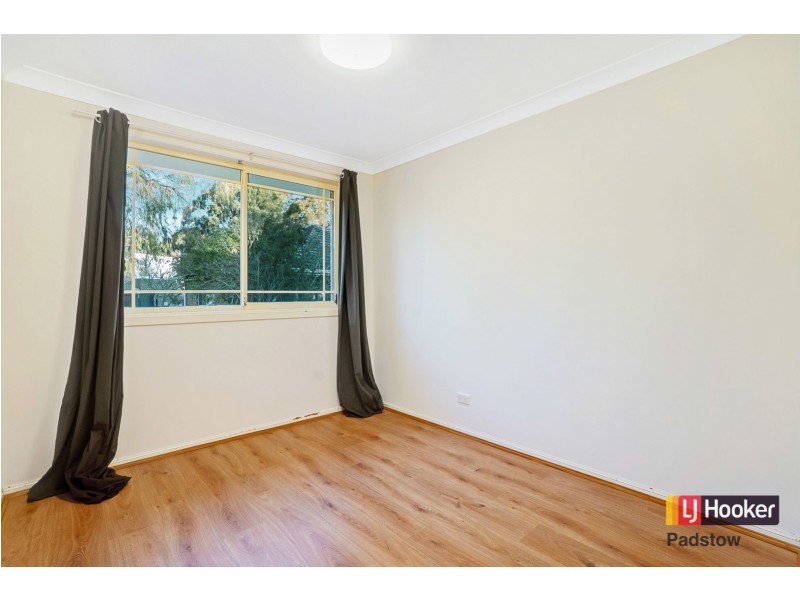 3/10 Forrest Road, East Hills NSW 2213