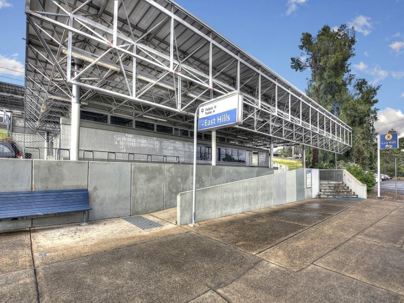 3/10 Forrest Road, East Hills NSW 2213