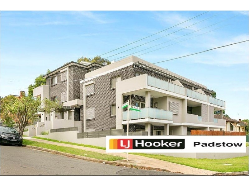 13/1 Hugh Avenue, Peakhurst NSW 2210